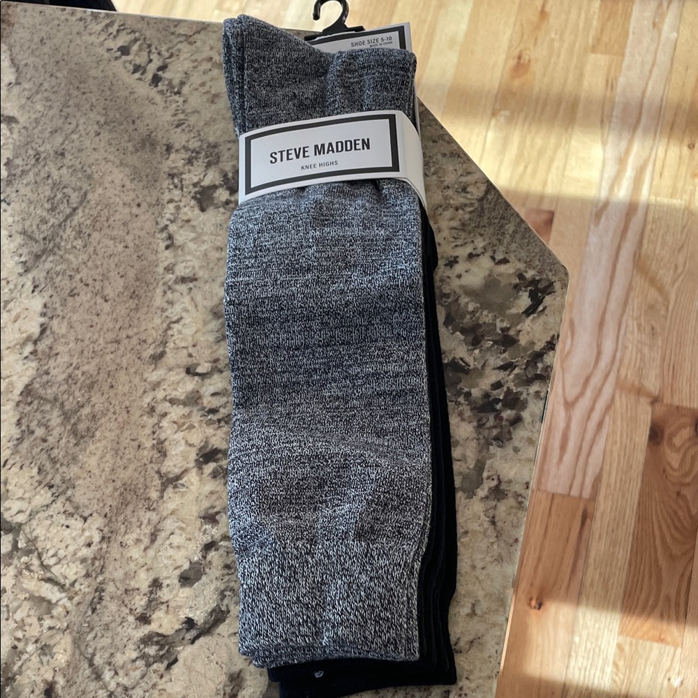 NWT Steve Madden Women’s 3 Pairs Knee High Socks